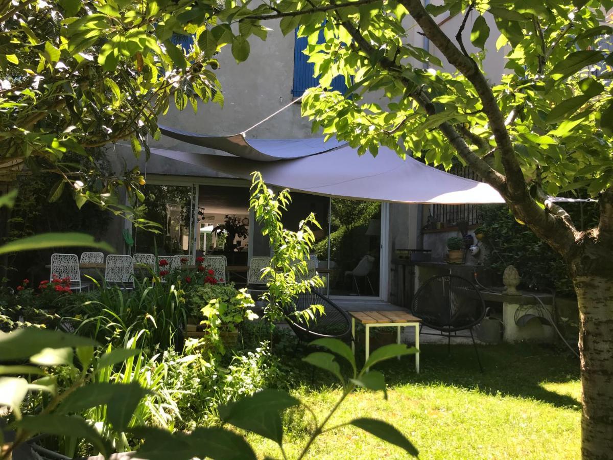 La Maison D' Elizabeth Lagrasse Luaran gambar