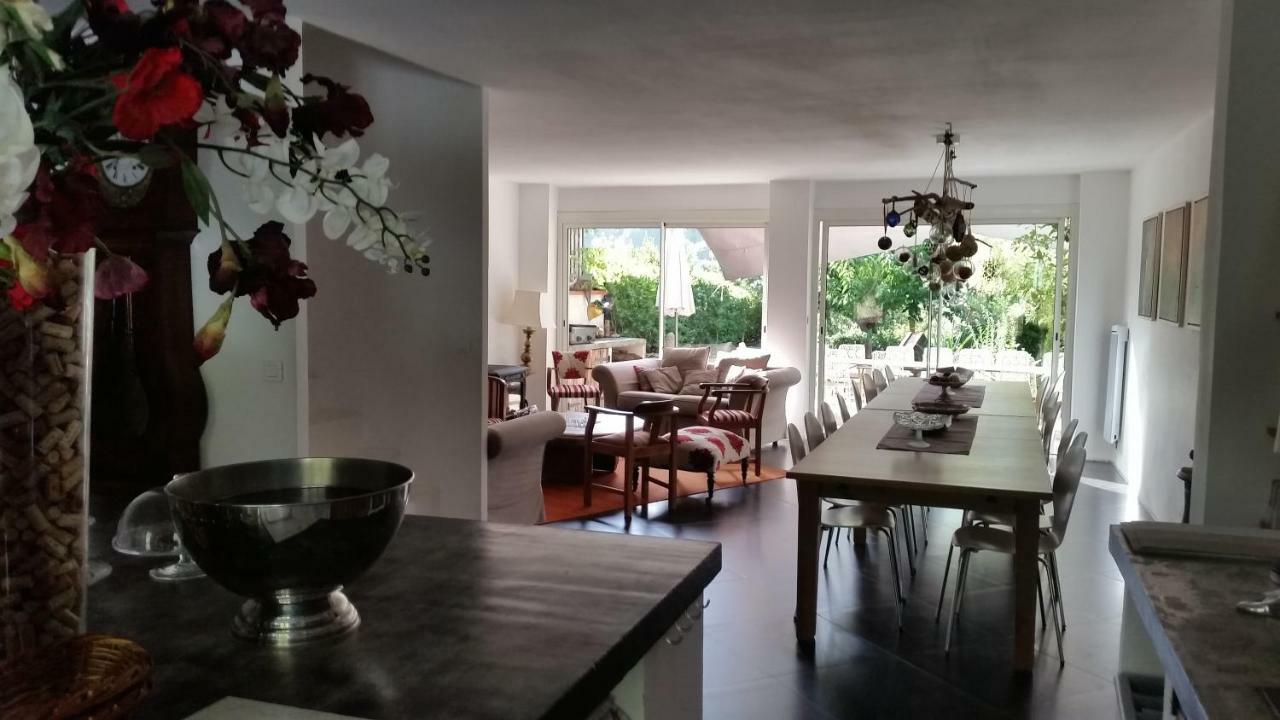 La Maison D' Elizabeth Lagrasse Luaran gambar