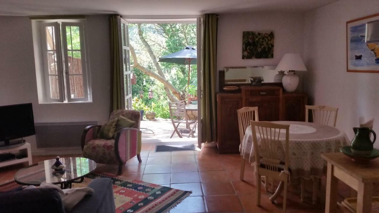 La Maison D' Elizabeth Lagrasse Luaran gambar